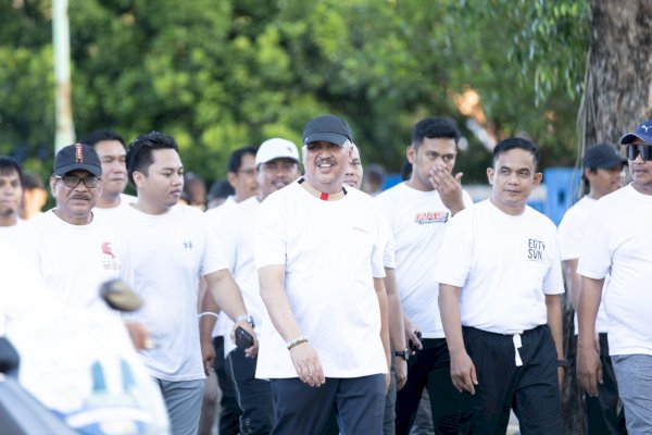 Berbekal Persiapan Hanya Dua Hari, RMS Community-Partai NasDem Sukses Gelar Jalan Sehat Dihadiri Ribuan Masyarakat Pinrang