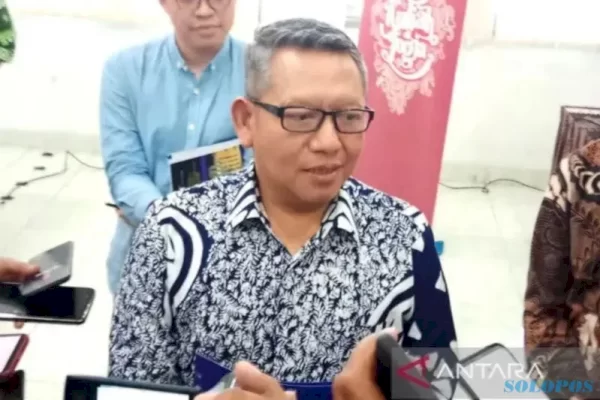 Rektor UII Ogah Dipanggil Profesor, Minta Gelar Akademik Tak Ditulis di Dokumen Kampus