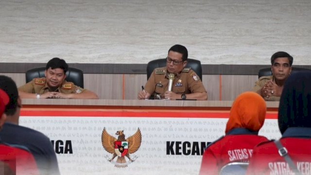 Camat Mariso Aswin Kartapati Harun