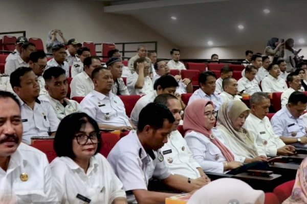 Bersama Lurah Se-Mariso, Camat Aswin Turut Hadiri Rakor SKPD Lingkup Pemkot Makassar