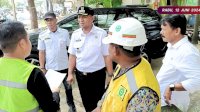 Camat Iqbal Bersama Tim Balai Jalan Nasional Tinjau Drainase di Wilayah Tamalanrea