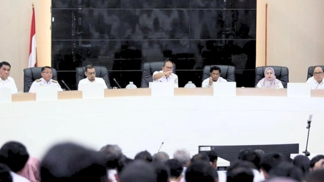 Camat Tamalanrea Iqbal