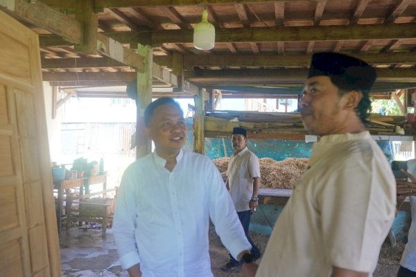 Kisah Kamansa, Pengusaha Meubel yang Sukses Berkat Bantuan Modal Usaha