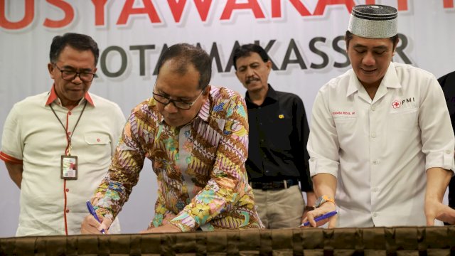 Danny Pomanto Persiapkan Kenaikan Dana Hibah PMI dan Gelar Lorong Donor