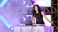 Dj Asal Makassar Maya Yulanda Tutup Kemeriahan Panggung Utama F8 Makassar di Malam Kedua