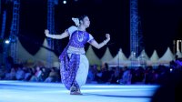 Keren! Konsulat Jenderal India Kembali Persembahkan Tari Odissi di Penutupan F8 Makassar