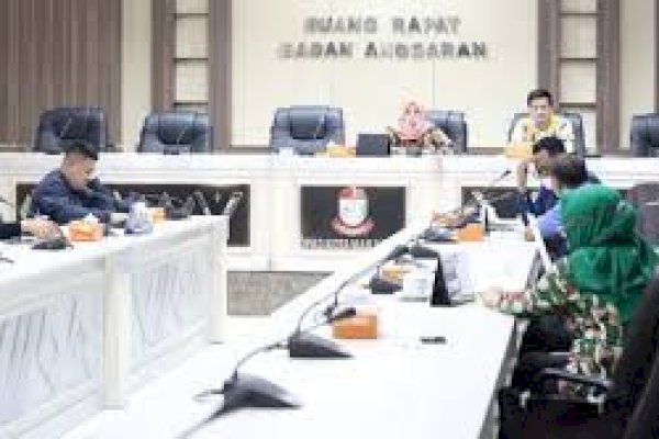 Koordinator Bamus DPRD Makassar Pimpin Rapat Tetapkan Jadwal Kegiatan