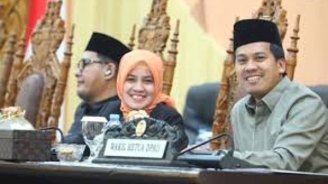 DPRD Makassar Gelar Rapat Paripurna Dengarkan Tanggapan Walikota Terhadap Pandangan dan Masukan Fraksi