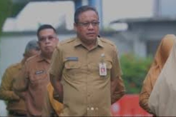 Apel Pagi Sekretariat Dewan Dipimpin Kabag Humas dan Protokol DPRD Makassar