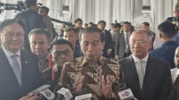 Jokowi Resmikan Pabrik Baterai Mobil Listrik Terbesar di Asia Tenggara