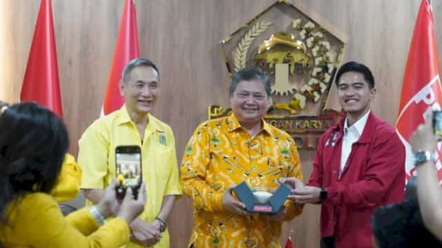 Airlangga bersama Jusuf Hamka.(F-INT)