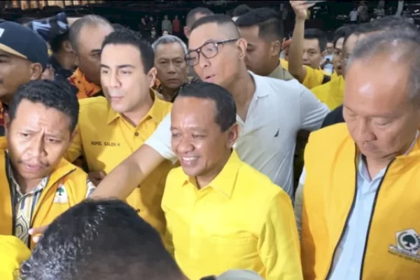Bahlil Daftar Jadi Caketum Golkar