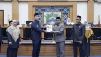 Dipimpin Ketua Haris Gani, DPRD Pangkep Gelar Rapat Paripurna Penyerahan Dua Naskah Ranperda