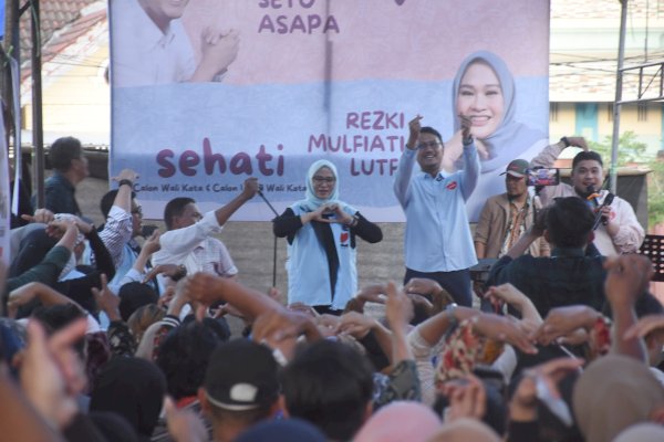 Dikawal Ribuan Pendukung, Tim Sehati: Kami Mohon Maaf Jika Macet di Jalan Menuju Kantor KPU Makassar