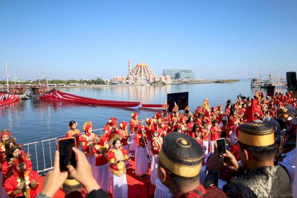 Peringatan HUT RI ke-79, Kota Makassar Suguhkan Festival Atraksi Laut dan Aubade SD-SMP se-Makassar