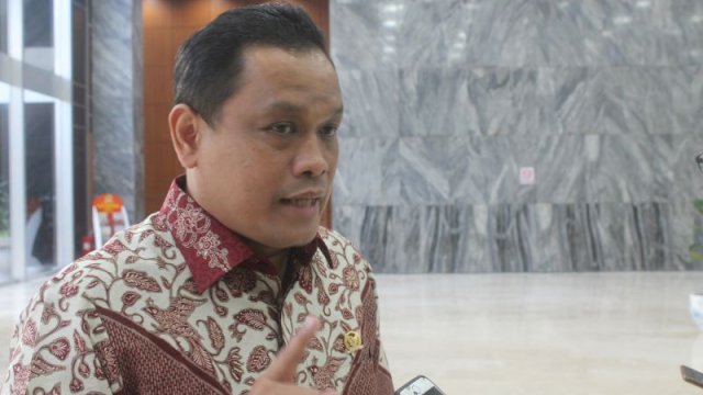 Anggota Komisi XI DPR RI dari Fraksi Partai NasDem Charles Meikyansah.