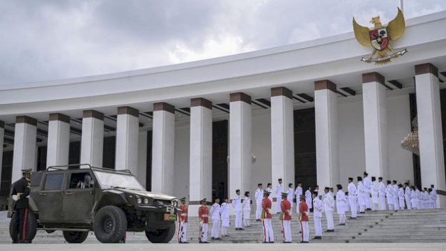 Dugaan Larangan Paskibraka Pakai Jilbab.(F-INT)