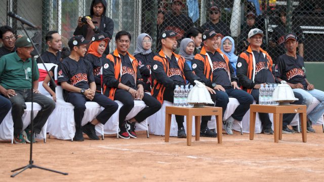 Buka Kejuaraan Softball Cup, Andi Arwin Azis: Kejuaraan Softball, Ajang Pembinaan Atlet Muda Makassar
