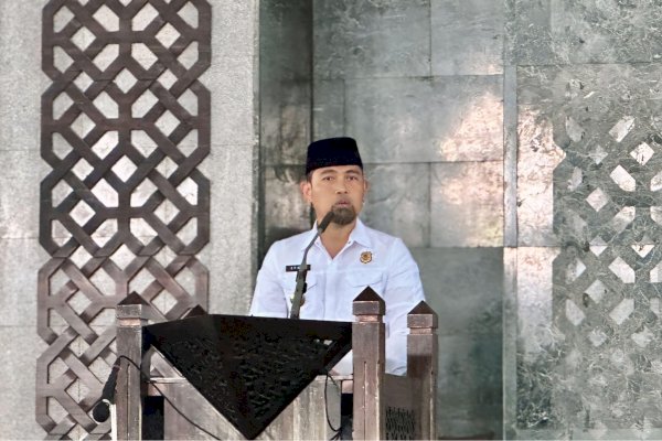 Pjs Arwin Azis Ajak Jemaah Masjid Al-Markaz Wujudkan Suasana Damai di Pilkada Serentak