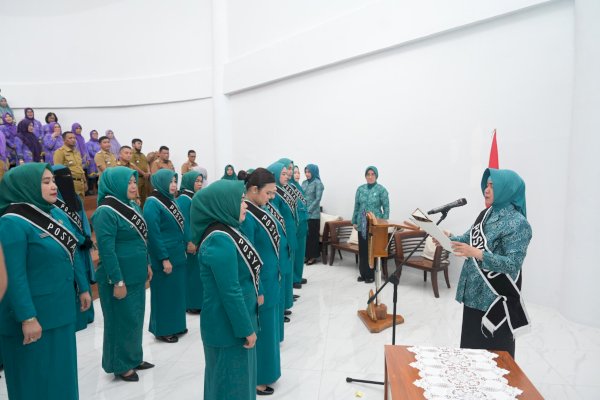 Ketua TP PKK Makassar Kukuhkan Ketua Pembina Posyandu Kecamatan, Tekankan Sinergi dalam Program Kesehatan