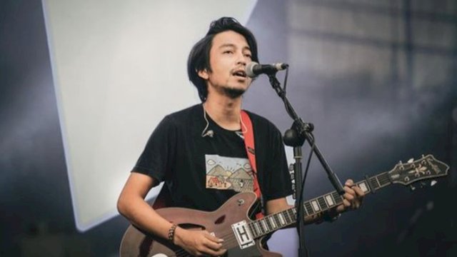 Fiersa Besari Umumkan Rehat dari Musik.(F-INT)