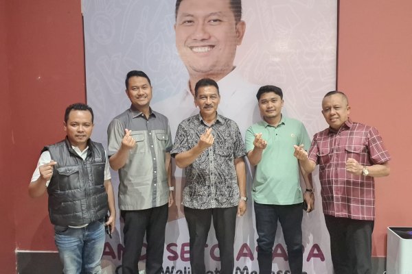 Mantan Ketua KPU Sulsel Mappinawang Pimpin Tim Hukum Pasangan Sehati