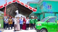 Ketua DPRD Sulsel Serahkan Bantuan Kursi-Sound Sistem untuk Kantor Desa di Barru