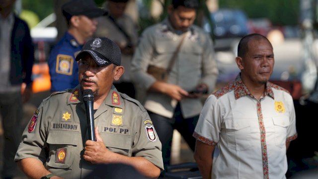 Kepala Damkarmat Makassar, Hasanuddin.