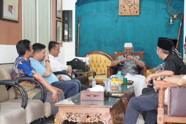 Bertemu Puang Makka, Seto Janjikan Makassar Jadi Kota Nyaman Alim Ulama