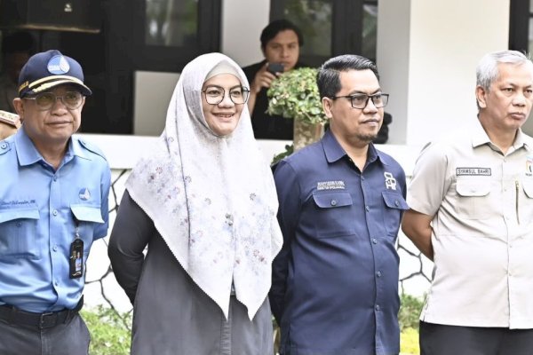 Dirut Perumda Parkir Yulianti Hadiri Apel Pagi di Halaman Balai Kota