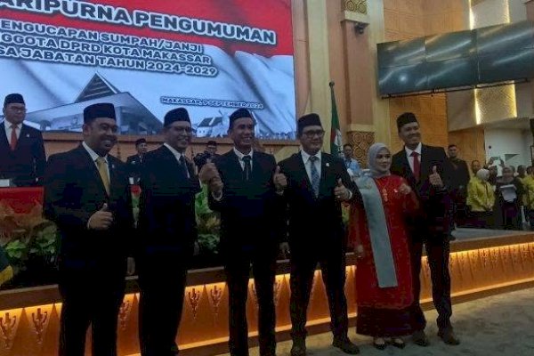 50 Anggota DPRD Makassar Resmi Dilantik, Supratman dari Fraksi NasDem Ketua Sementara