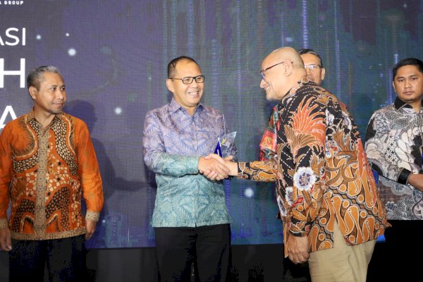 Danny Pomanto Raih Penghargaan Pariwisata dan Pelestarian Budaya pada Apresiasi Tokoh 2024