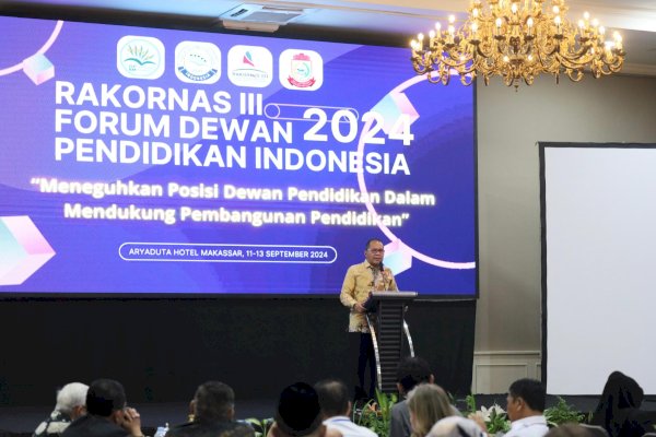 Tutup Rakornas III Forum Dewan Pendidikan Indonesia, Danny Pomanto: Tumpuan Harapan Pendidikan Nasional