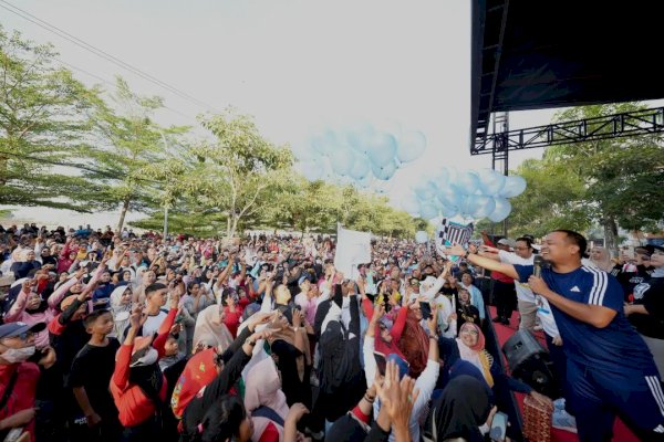 Antusias Warga Gowa Ingin Bertemu Andi Sudirman, Puluhan Ribu Warga Hadiri Jalan Sehat Anti Mager