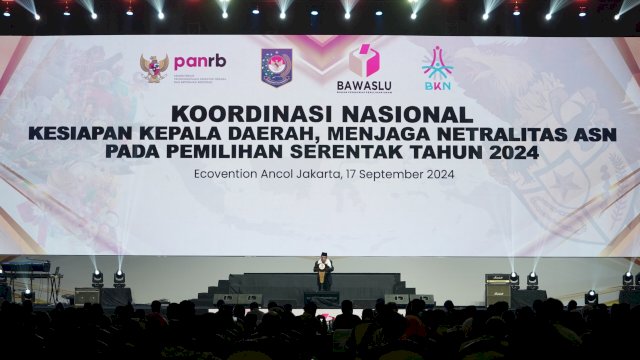 Firman Pagarra Ikuti Rakornas Kepala Daerah Jaga Netralitas ASN Menuju Pemilihan Serentak 2024.