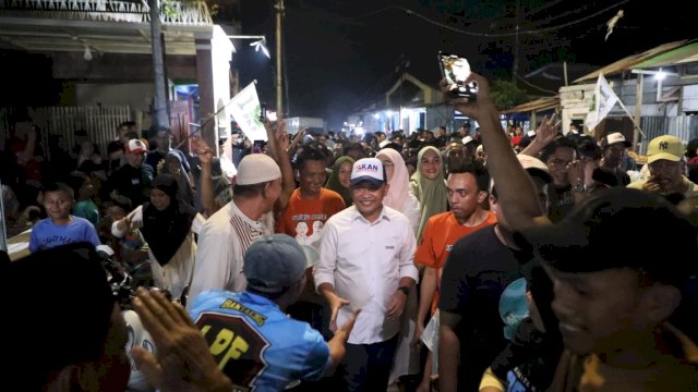  Warga Jalan Mangga Terharu Dukung Ilham Azikin - Kanita Kahfi .