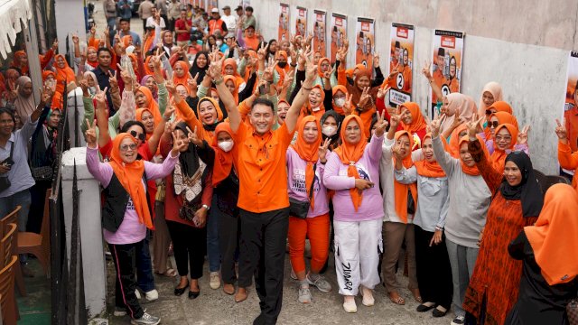 Farid Kasim Judas Kampamye Perdana di Kelurahan Sabbamparu.