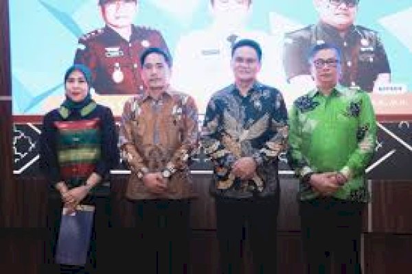 Bupati Barru Lepas Sambut Kajari Barru