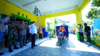 Bupati Pangkep Yusran Launching Motor Pengangkut Sampah Kelurahan
