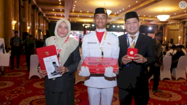 Wakil Bupati Maros Terima Langsung Duplikat Bendera Pusaka dari BPIP