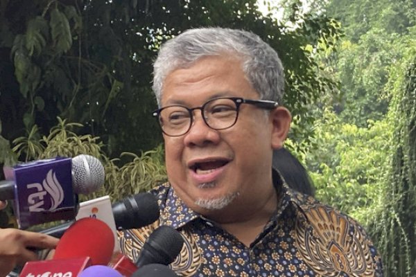 Dampingi Maruarar Sirait, Fahri Hamzah Jadi Wamen Perumahan Rakyat