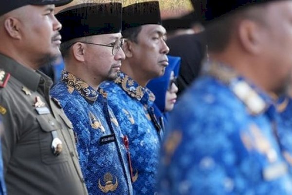 Pejabat Bapenda Makassar Hadiri Upacara Hari Kedisiplinan Nasional