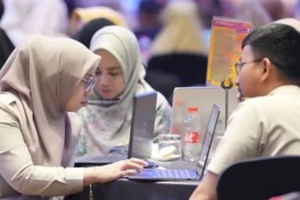 Sekretaris Bapenda Hadiri Launching Optimalisasi Pengawasan Intern Pemkot Makassar