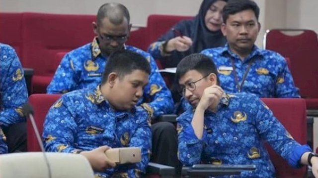 Sekretaris Bapenda Makassar Hadiri Rapat Indepth Interview Kepuasan Pengguna MCP