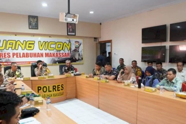 Camat Nimrod Sembe Hadiri Rakor di Aula Polres Pelabuhan Makassar