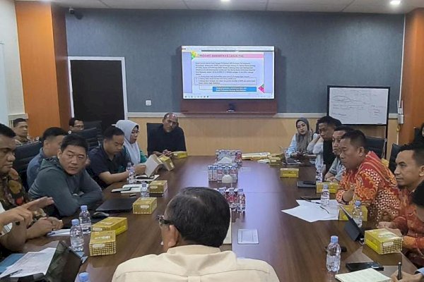 Helmy Budiman Bersama OPD Terkait Hadiri Rapat Pendampingan Hukum terhadap Pembangunan Instalasi PSEL