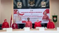 DWP Dpmptsp Makassar Hadiri Rapat Bulanan