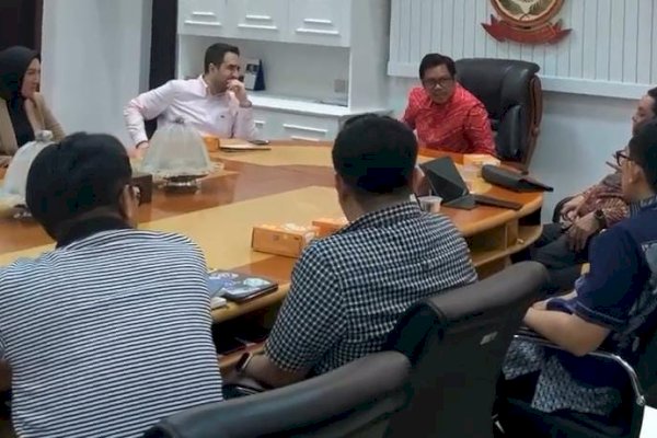 Kepala Dpmptsp Makassar Helmy Budiman Turut Hadiri Pertemuan dengan Senior Executive Investment