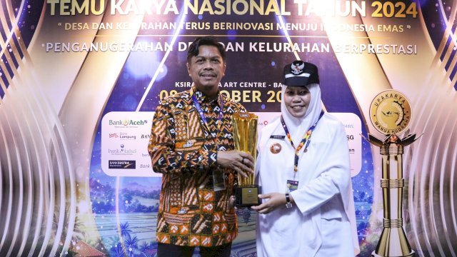 Kelurahan Manggala Juara I Lomba Kelurahan Tingkat Nasional.