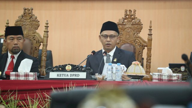 Ketua DPRD Makassar Supratman.